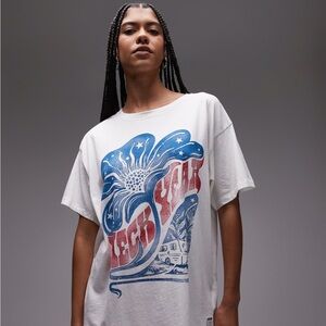 Wrangler Lainey Wilson ‘Heck Yeah’ Graphic Tee NWT in the pollybag